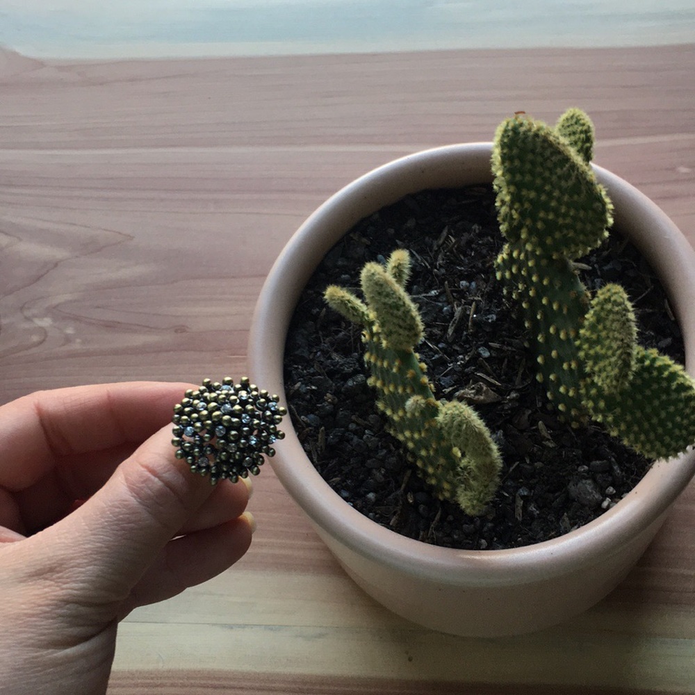 Statement rhinestones ring gold